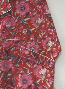 Conjunto de Pijama de Algodón con Estampado Floral Rojo para Mujer, Hecho a Mano, Premium, Transpirable, de Secado Rápido, Ligero, de Dos Piezas para Verano - Product Image 5