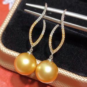 Boucles d'oreilles pendantes en argent pur S925, design de mode léger et luxueux, perles rondes d'eau douce naturelles de 10-11 mm, légèrement imparfaites - Product Image 3