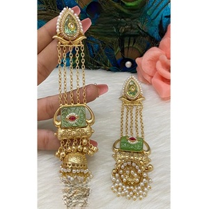 Magníficos Pendientes Largos de Latón Chapado en Oro con Moissanita y Kundan, de Primera Calidad, para Mujer, Colección de Moda para Bodas - Product Image 1