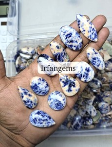 Cabochon de Sodalite Naturelle, Pierres Semi-Précieuses Lisses Faites à la Main, Certifiées par un Certificat de Tiers, Toutes Formes, 3-5g, IRFAN GEMS - Product Image 4
