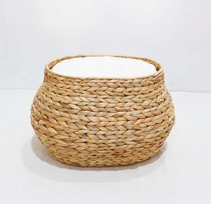 New Design Water Hyacinth <b>Iron</b> Frame Oval Cat House Bed with Soft Cushion Top Lounge - Product Image 4
