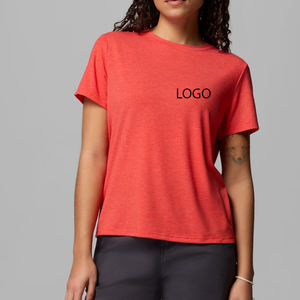 T-shirt décontracté pour femme au design moderne, tendance et facile à porter, coupe estivale, style urbain, élégant - Product Image 1