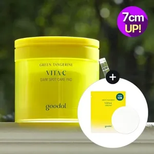 Almohadilla para el cuidado de la cicatriz de alta calidad Goodal Green Tangerine Vita C Dark Spot Care 70P con regalo especial adicional de 10P. - Product Image 1