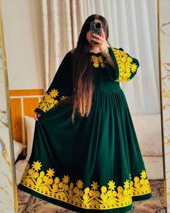 Robes afghanes pour femmes, prix de gros, longues, col rond, manches longues, multicolores, coupe trapèze, broderies riches, pour fêtes et mariages - Product Image 5