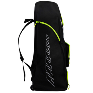 Sac de sport noir et vert citron avec plusieurs poches et poignée de transport, capacité 50-70L, matière 600D - Product Image 2