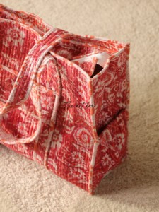 OEM Assorted Red Floral Quilted Cotton Tote <b>Bag</b> with Pouch - Eco-Friendly <b>Boho</b> Reusable Shopper - Product Image 4