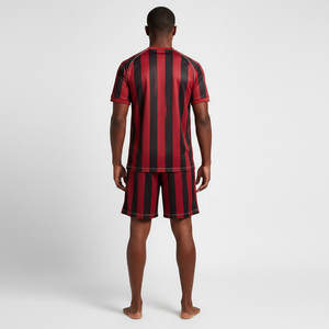 Conjunto de Uniforme de Fútbol Personalizado, Fabricante OEM, Jersey de Fútbol Transpirable de Poliéster con Impresión de Nombre y Número - Product Image 2