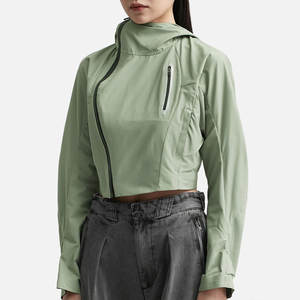 Veste Softshell imperméable de qualité pour femmes, idéale pour la course en plein air, coupe-vent, respirante et légère, fabriquée au Pakistan - Product Image 4
