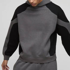 Conjunto Deportivo Holgado con Logotipo Personalizado, Estilo Urbano, Ideal para Viajar - Product Image 3