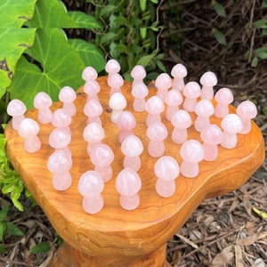 Chakralume Champignon sculpté en quartz rose naturel, cristal de guérison pour la méditation Reiki, décoration Feng Shui, vente en gros du Rajasthan - Product Image 2