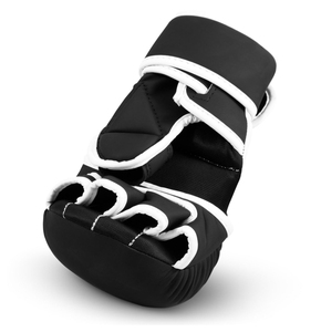 Gants de boxe MMA pour hommes élégants et neufs, fabriqués au Pakistan, vente en gros, cuir de haute qualité, imperméables, gants de MMA pour l'extérieur - Product Image 3