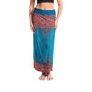 Jupe de plage bohème pour femmes avec lien de fixation - Product Image 1