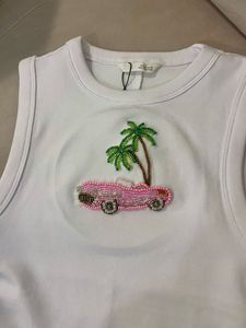 T-shirt blanc en coton à manches courtes à bas prix avec broderie perlée et patchs fleuris pour femme, vêtement décontracté d'été - Product Image 3