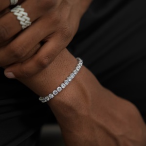 Bracelet tennis en argent sterling 925 avec moissanite VVS, coupe ronde, aspect diamant, bracelet de luxe pour homme et femme - Product Image 4