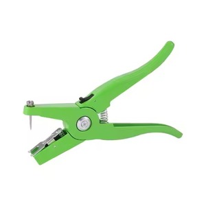 Pinza Aplicadora de Etiquetas para Orejas Reutilizable de Alta Calidad con Diseño Personalizado, Acabado Satinado, Instrumentos Quirúrgicos Veterinarios GM ETA-1009 para Cerdos - Product Image 3