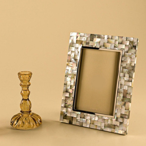 Handcraft mother of pearl inlay picture frame luxury shiny shell mosaic frames for family & wedding photos - Product Image 4