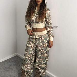 Ensemble de survêtement athleisure pour femme en coton éponge, survêtement personnalisé avec logo, prix usine. - Product Image 1