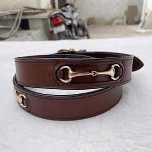 Ceinture de luxe en cuir noir faite à la main avec mors de cheval |   Ceinture pour femme de style équestre avec boucle carrée en alliage et motif floral - Product Image 4