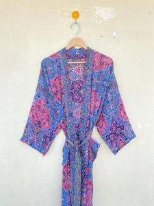 Bleu Soie À La Main Vintage Sari Kimono Robe Robe De Mariée Resort Wear Bikini Wrap Up Robe - Product Image 3