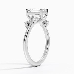 Bague BOJ 0149 en argent 925, taille émeraude, sertissage grappe à griffes, solitaire en moissanite 2 carats couleur D VVS1, certifiée GRA, en promotion - Product Image 2