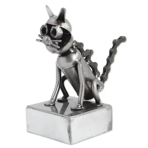 Sculpture en métal de chat robot steampunk en argent fait main sur socle, décoration de table unique pour la maison, le bureau et cadeau pour les amoureux des chats - Product Image 2