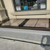 Fenêtre de toit motorisée à cadre en aluminium et verre trempé pour couloir d'escalier, cour et atrium
