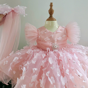 Vestido de Princesa Rosa con Mariposas para Niñas, Modelo 97, con Mangas con Volantes, Vestido de Tul con Velo de Novia, Venta al Por Mayor de Fábrica OEM, Ropa para Fiestas - Product Image 3