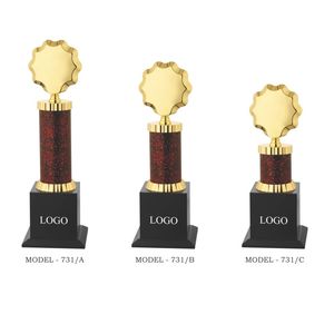 High Quality Metal <b>Trophy</b> with Attractive Design for School, College and Corporate Events - Product Image 1