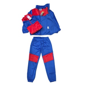 Ensemble de survêtement décontracté pour garçon, panneaux bleus et rouges, taille élastique, bande en polyester, toucher agréable, fournisseur du Bangladesh - Product Image 3