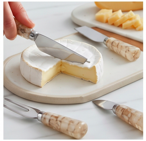 Juego de 4 cuchillos para queso con hoja de acero inoxidable y mango de piedra de mármol, herramientas para esparcir queso y tenedor para uso en la cocina. - Product Image 4