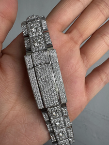 Montre personnalisée pour homme et femme avec diamants Moissanite VVS automatiques, cadran vert, design unique, idéale comme cadeau - Product Image 5