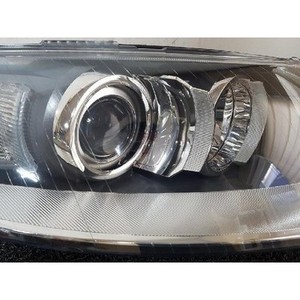 ชุดไฟหน้า HID/Xenon ปี 2008 มือสอง ด้านขวา ของแท้ รุ่น 4F0941030 - Product Image 6