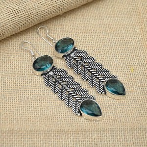 Pendientes de Plata de Ley 925 con Alejandrita, Joyería Hecha a Mano, Regalo de Aniversario - Product Image 6