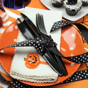 Anneaux de serviette Dark Elegance pour Halloween – Accents décoratifs haut de gamme pour tables à thème - Product Image 3