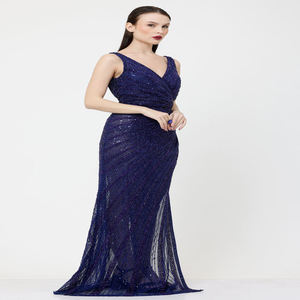 Vestido de Sirena de Diseño de Lujo Premium para Mujer |   Bordado de cuentas intrincado hecho a mano con cuello en forma de corazón |   Vestido Formal Fit ElitePro - Product Image 2