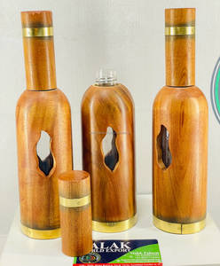 Botella de Agua Personalizada de 1000 ml, Hecha a Mano, Ecológica, de Madera Pura, Diseño Moderno con Acabado Pulido y Efecto Martillado, para Gimnasio y Aire Libre - Product Image 3