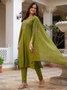 Trendy Designer Pure Viscose Magno <b>Silk</b> <b>Fabric</b> Traditional Salwar Kameez Women Casual Ethnic Graduation Wear All Seasons - Product Image 5