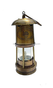 Cổ Điển Brass Davy An Toàn Đèn Bản Sao Với Dây Ngọn Lửa Bảo Vệ Cho Khai Thác Mỏ Và Hàng Hải Lịch Sử Buff - Product Image 2