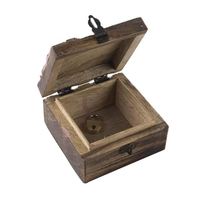 Boîte sculptée en bois de taille et de conception personnalisées pour approvisionnement en gros Petite boîte en bois de manguier pour bijoux et montres approvisionnement d'usine direct - Product Image 6