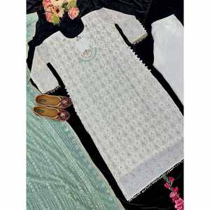 ชุดท็อปและกางเกงผ้าจอร์เจตต์ปักลายลูกปัดสีเขียวทะเล พร้อมผ้าคลุมไหล่ - Product Image 4