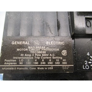 Interruptor de Circuito General Electric TEC36030 de 3 Polos - Equipo y Piezas de Semiconductores de Confianza de Marca Global - Product Image 1