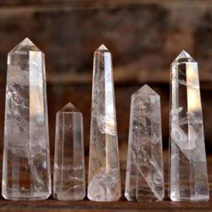 Torre de Cristal Pulido Natural, Varita de Piedras Preciosas Curativas para Decoración del Hogar y Meditación Relajante, en Tamaño y Color Personalizados - Product Image 6