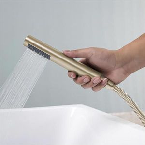 ชุดก๊อกน้ำฝักบัวและอ่างอาบน้ำแบบตั้งพื้น ดีไซน์ทันสมัย สีทองด้าน พร้อมก๊อกผสมแบบมือถือ สำหรับอ่างอาบน้ำแบบตั้งพื้น - Product Image 3