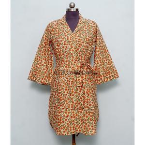 เสื้อเชิ้ตผ้าฝ้ายแท้ 100% พิมพ์ลายดอกไม้สไตล์โบโฮลำลอง ทรงตรง แขน 3/4 ระบายอากาศได้ดี ติดกระดุม สำหรับเด็กผู้หญิงและผู้หญิง - Product Image 4