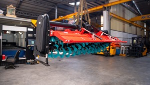 HOGICO HG 200VN S01 Installation facile Compatible avec les tracteurs de 45 à 60 CV Facile à utiliser - Outils agricoles - Prix bas et attractif - Product Image 2
