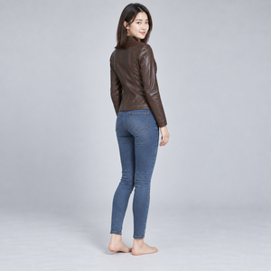 Chaquetas de cuero para mujer modernas con textura de cuero suave, estilo elegante, ajuste cómodo y construcción duradera. - Product Image 6