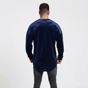 Camiseta de Terciopelo de Manga Larga para Hombre, Cuello Redondo, Suave, Informal, Lisa, Ajuste Holgado, Personalizable con Logotipo, OEM, ODM, Venta al Por Mayor - Product Image 2