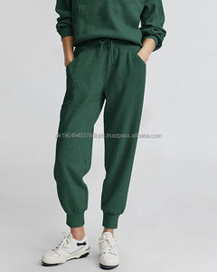 Conjuntos de Mujer 100% Algodón de Pakistán, Personalizables OEM/ODM, Conjuntos de 2 Piezas con Decoración de Encaje, Pantalones Deportivos, Traje Deportivo - Product Image 2