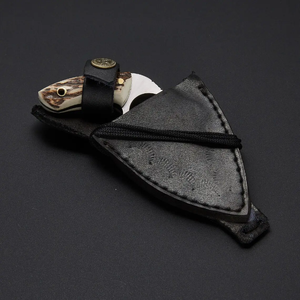 Couteau de chasse artisanal en acier inoxydable avec couteau à dépecer incurvé fait main confortable et manche en bois de cerf et étui en cuir - Product Image 3