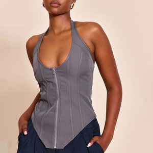 Top corsé sin mangas ajustado con cremallera, cuello halter, bajo asimétrico y varillas, color gris oscuro, para mujer, estilo bodycon, top de moda. - Product Image 1